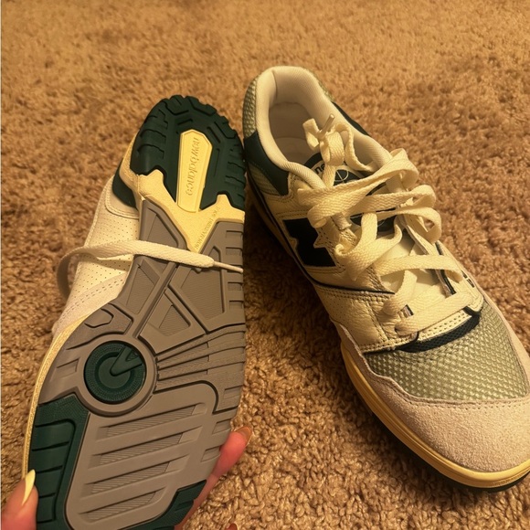 New Balance Cream and Green Sneakers - Picture 3 of 4